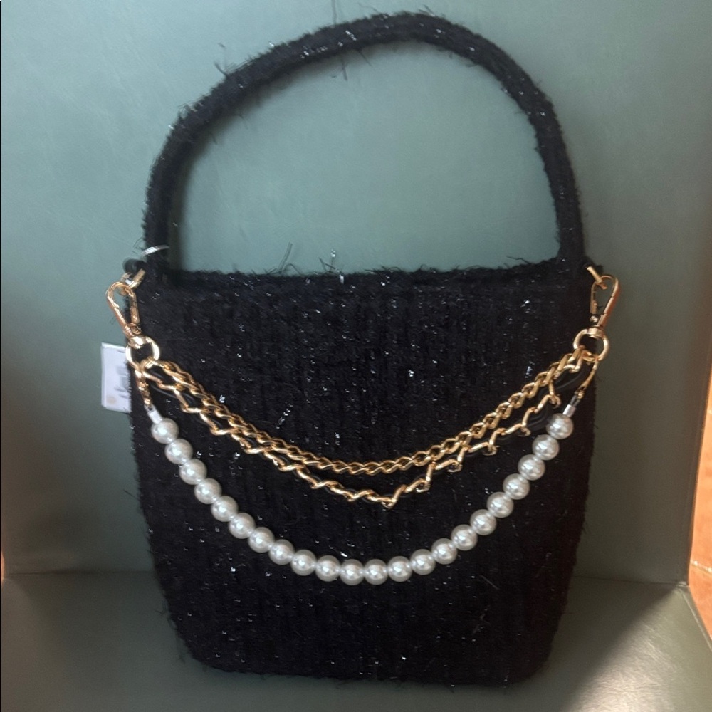 Annie Top Handle Bucket Bag